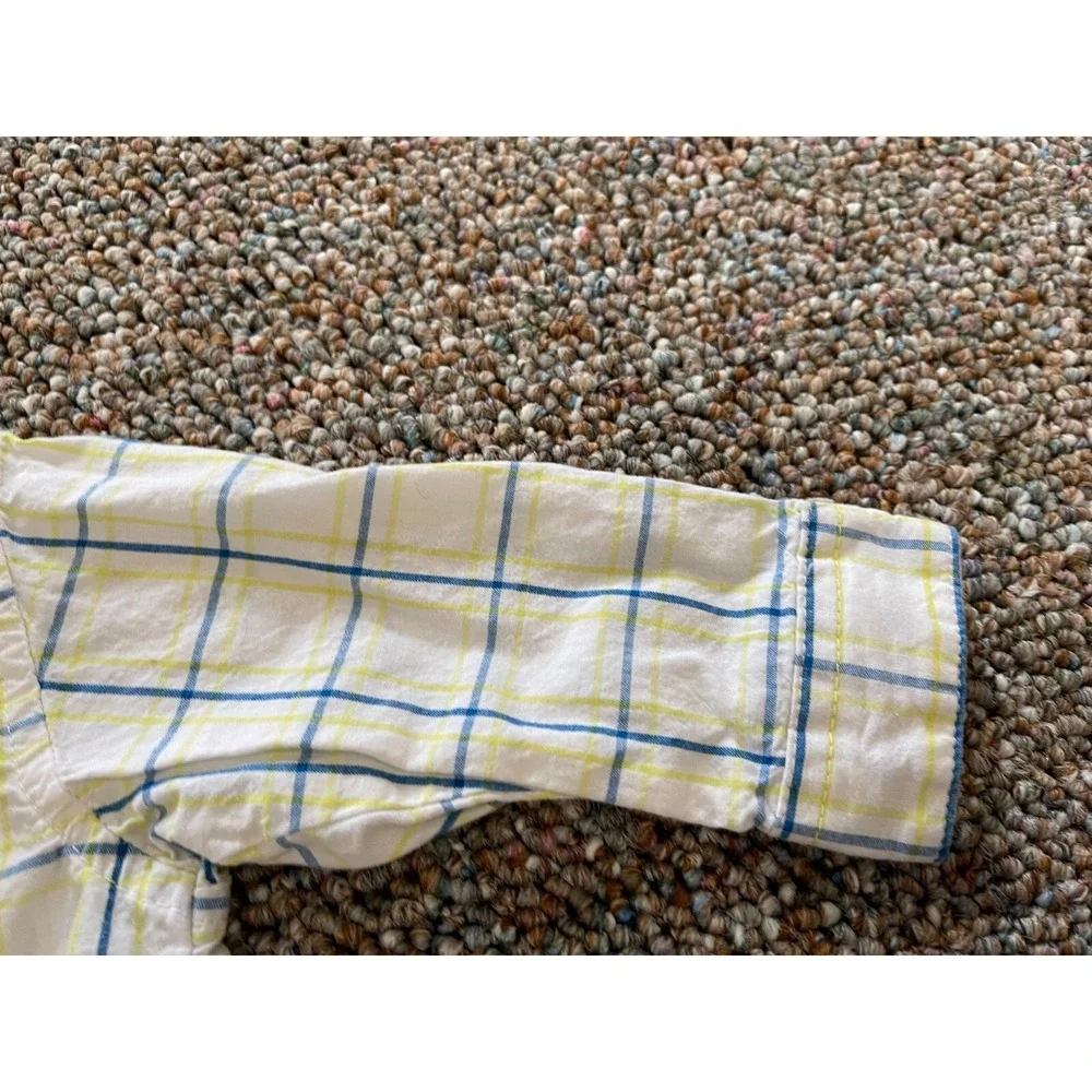 Old Navy Boys Checkered‎ Long-Sleeved Button Up Shirt 3-6M